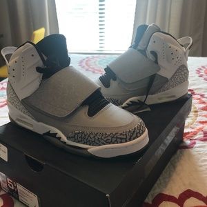 Girls Jordan Sneakers